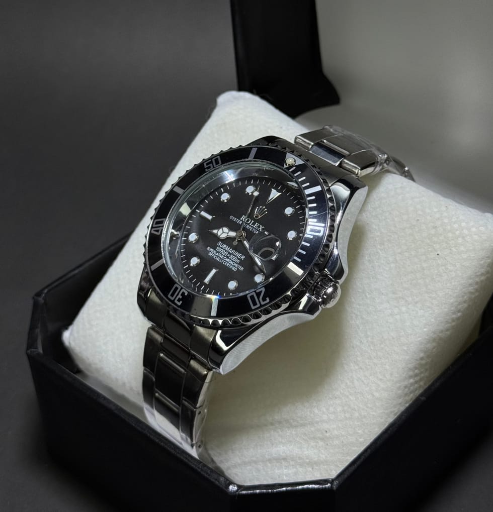 Rolex GMT Black & Blue Rotating Bezel